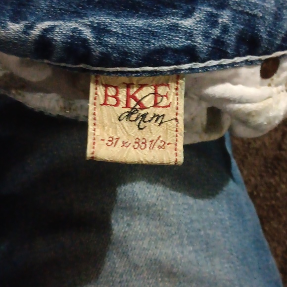 BKE flare/wide leg size 31x32 1/2 - Picture 4 of 4